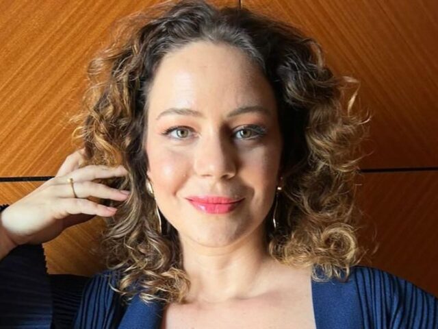 Leandra Leal assume ser nepobaby: “Mas não sou acomodada”