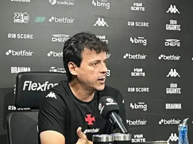 Diniz evita euforia após grande virada do Vasco na Copa do Brasil