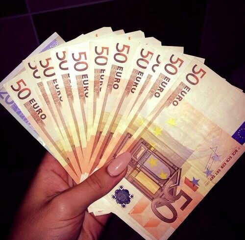 1000058079 1000058079